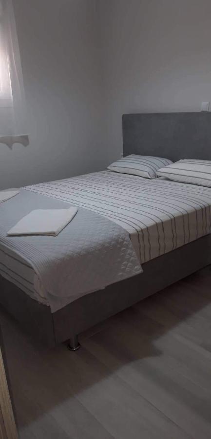 Nikiana Family Apartment Екстериор снимка